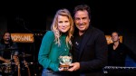 Ilse DeLange ontvangt 100% NL Oeuvre Award van Marco Borsato